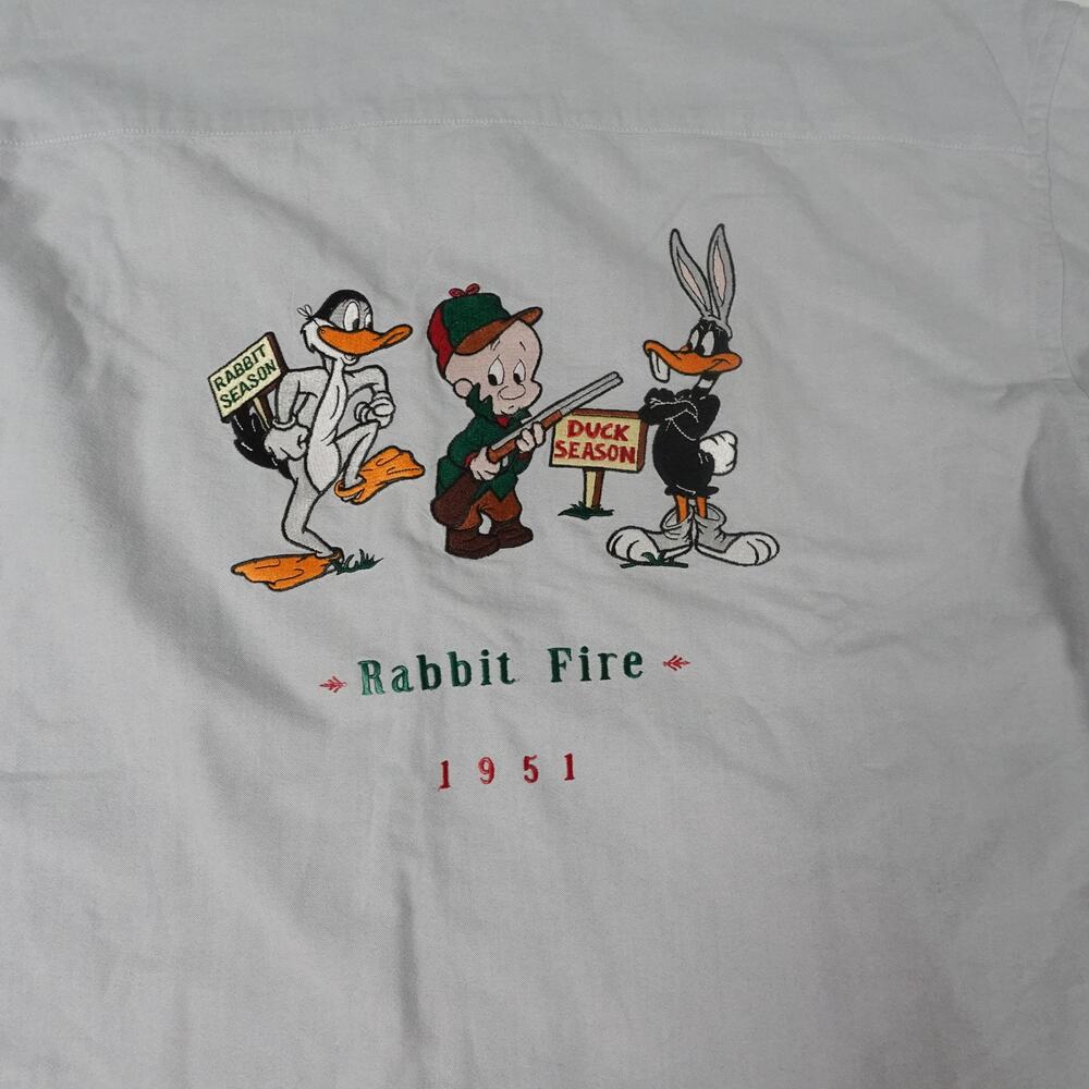 Looney Tune Vintage Rabbit Fire Embroidered Bugs Daffy Elmer Denim Shirt Medium